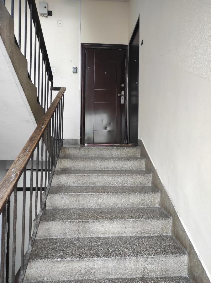 Stan U Centru Apartman Podgorica Kültér fotó